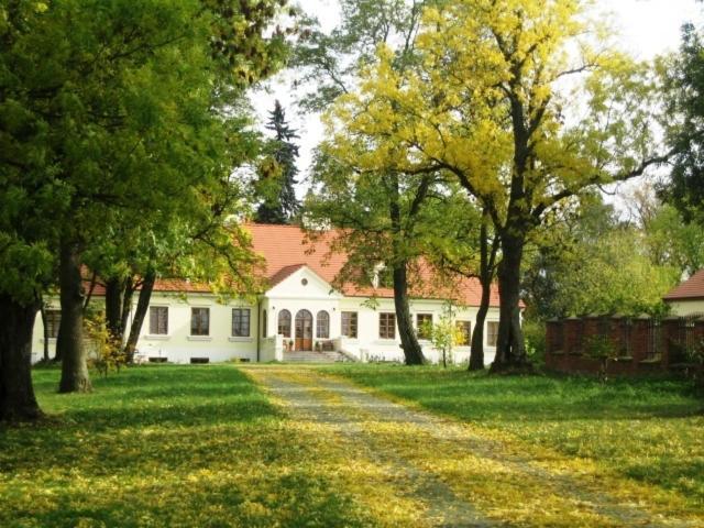 Gospodarstwo Agroturystyczne Dworek Janowicki Kazimierzewo Ngoại thất bức ảnh